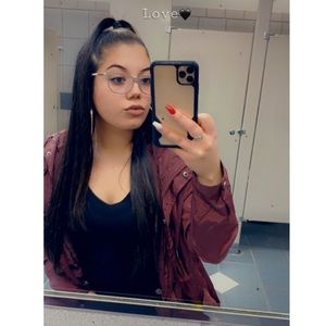 Meet your Posher, Audrey